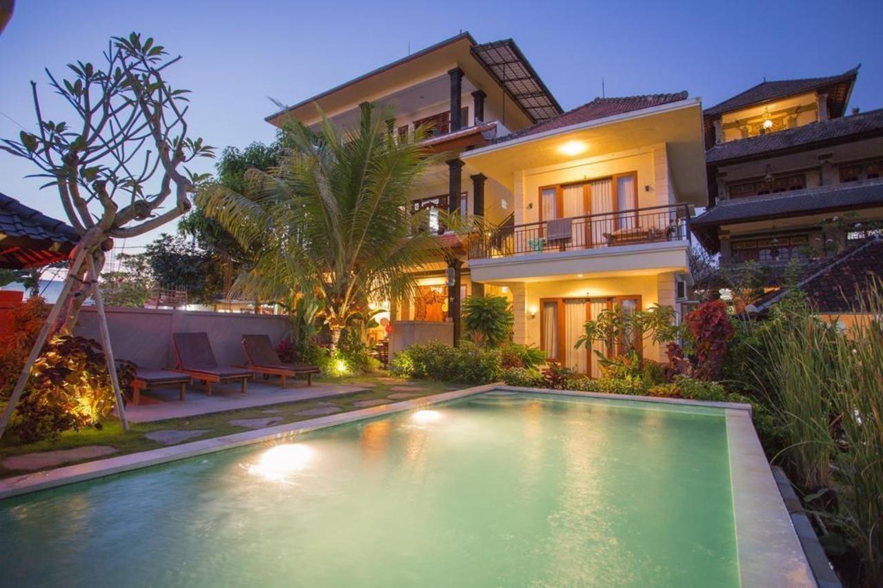 Puji Hostel And Bungalow Ubud Екстер'єр фото