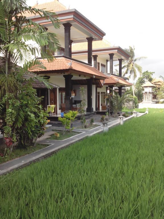 Puji Hostel And Bungalow Ubud Номер фото
