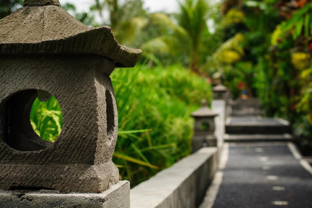 Puji Hostel And Bungalow Ubud Екстер'єр фото