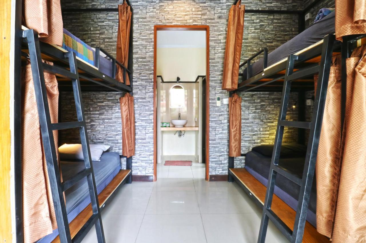 Puji Hostel And Bungalow Ubud Екстер'єр фото