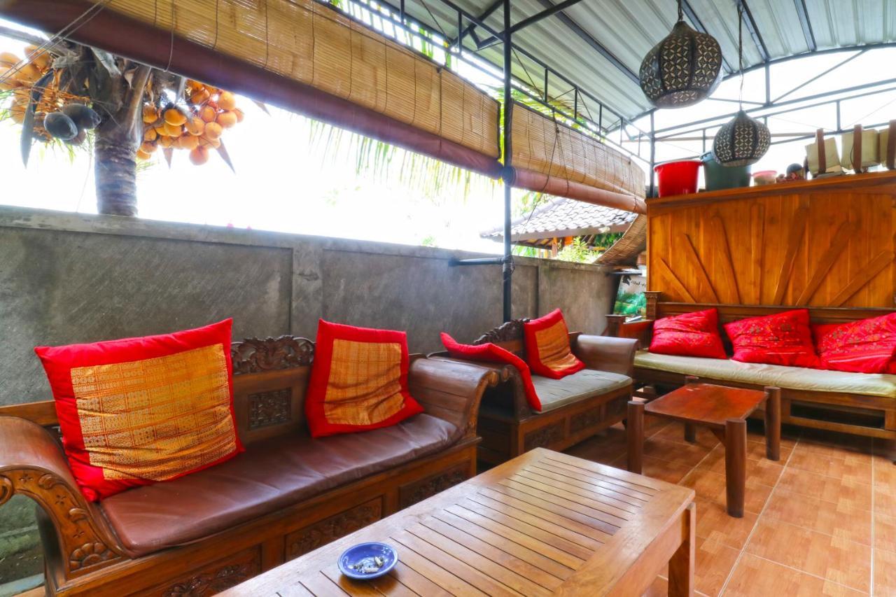 Puji Hostel And Bungalow Ubud Екстер'єр фото