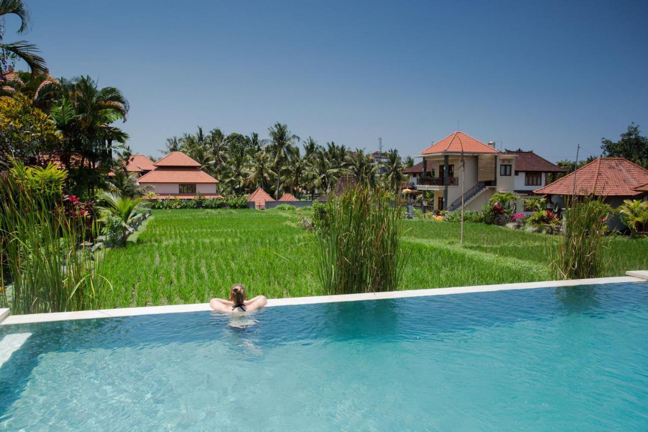 Puji Hostel And Bungalow Ubud Екстер'єр фото