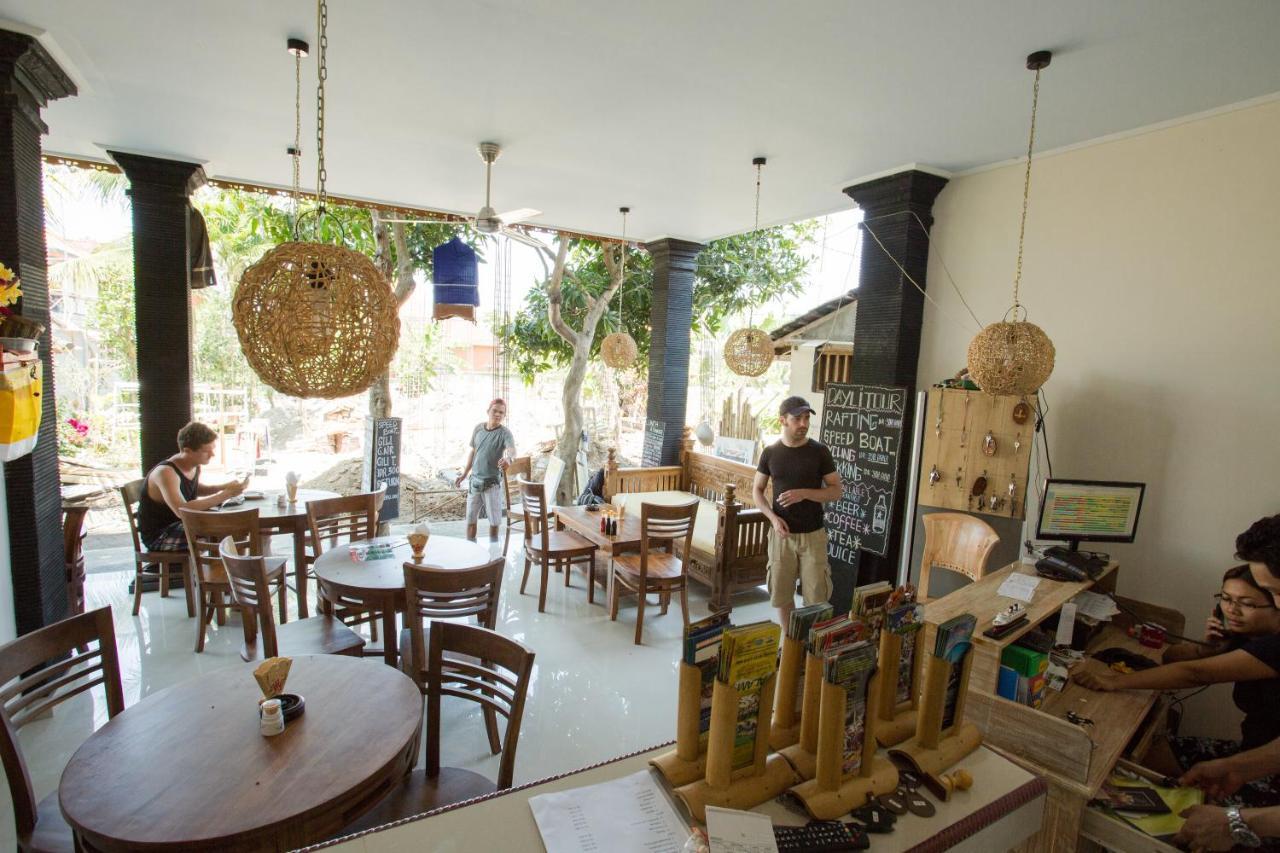 Puji Hostel And Bungalow Ubud Екстер'єр фото
